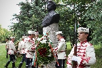 От безсмъртното дело на Апостола можем да почерпим сили и енергия, за да се справим с новите предизвикателства, заяви председателят на парламента Димитър Главчев на тържественото честване на 180-годишнината от рождението на Васил Левски пред бюст-паметника му в Борисовата градина