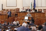 Парламентът прие законопроекта за бюджета на НЗОК за 2019 г. на първо четене