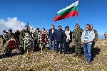 Председателят на парламента Цвета Караянчева почете на историческия връх Каймакчалан паметта на загиналите български воини през Първата световна война при драматичните сражения през 1916 г.