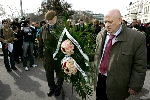 Председателят на парламента Георги Пирински  поднесе венец от името на Народното събрание на паметната плоча по повод спасяването на българските евреи